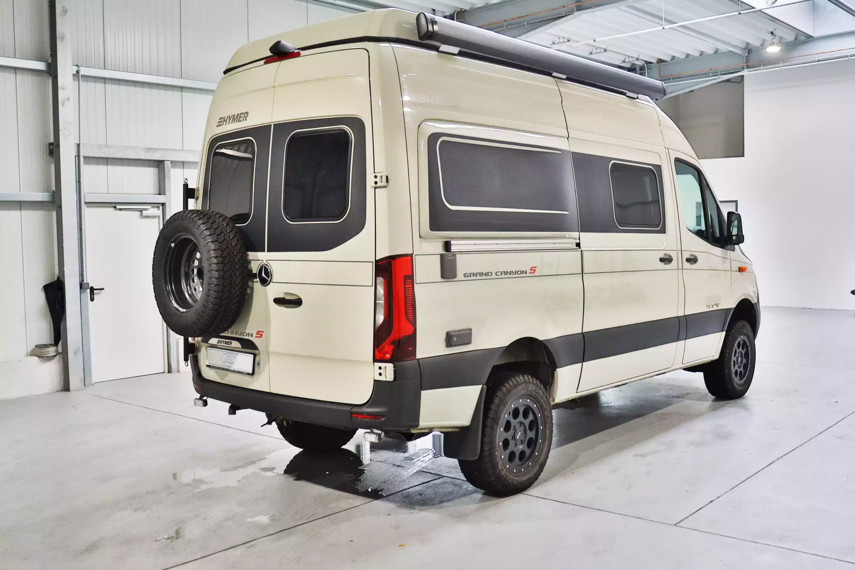 HYMERERIBA Grand Canyon S 4x4 beim Wohnmobilpark in Bad Honnef kaufen